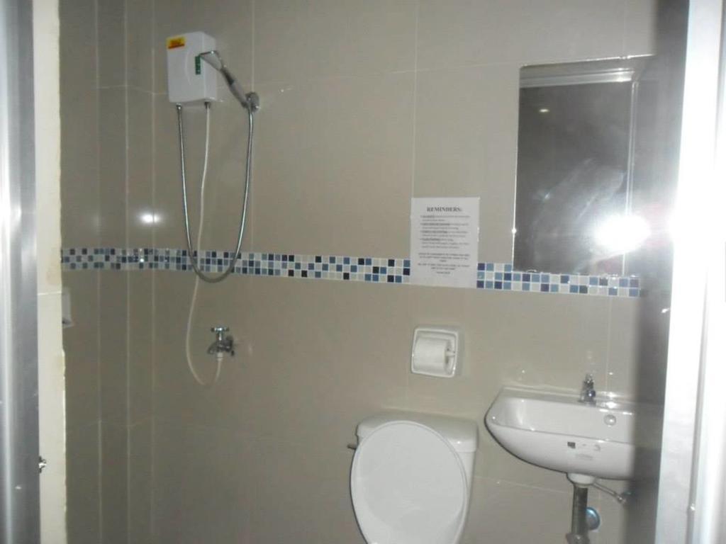 Bnt Inn Isla de Mactán Habitación foto